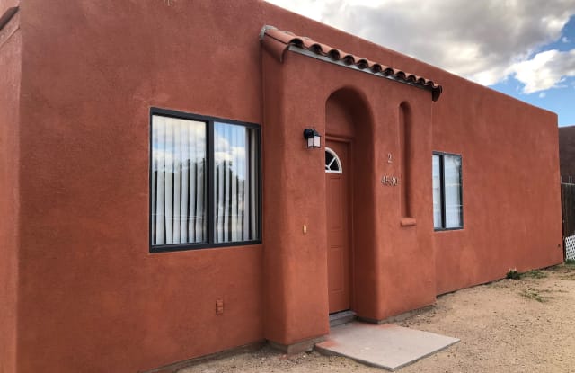 4530 S 2nd Ave Unit 2 - 4530 South 2nd Avenue, Tucson, AZ 85714