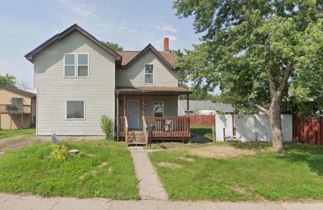 810 E Madison Street Eau Claire, WI 54703