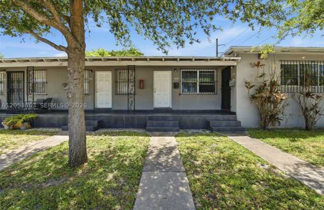7410 NW Miami Pl