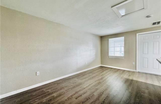 331 Tarpon Drive unit: 2