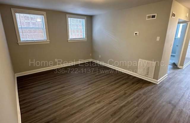 Colonial Arms | 805 West End Boulevard Apt B-4