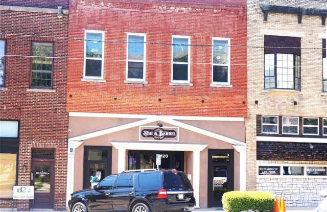 Photo of 120 S Crockett Street