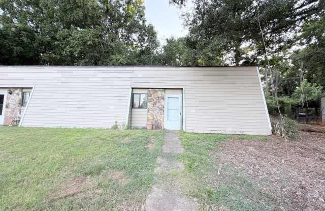 460 Rustwood Drive