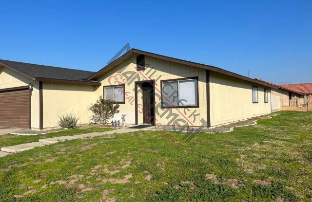 Home in Tulare