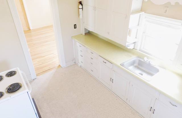 757 Case Ave E, #2