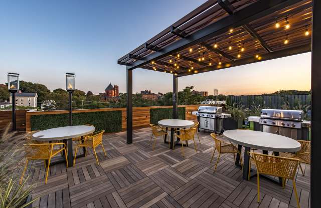 Halstead Salem Station