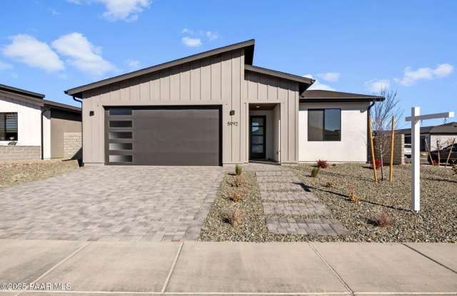 Photo of 5992 E Finch Place