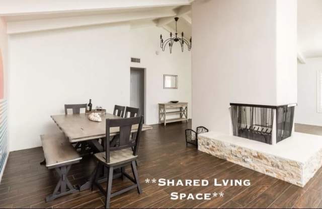 Photo of 1796 Delaware Avenue