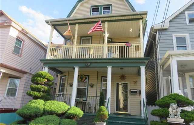 395 Lawrie Street - 395 Lawrie Street, Perth Amboy, NJ 08861