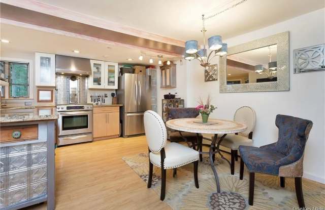 Photo of 18 Valley Road