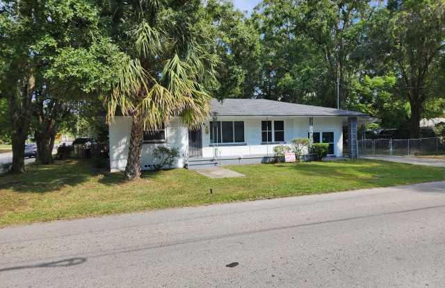 Photo of 4123 WILSON