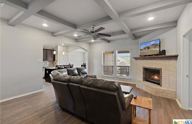 Photo of 801 Ross Road