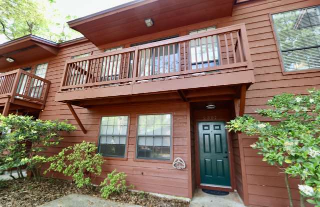 2307 Sugartree Ct