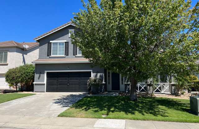 Large 4 bedroom located on a well maintained court!