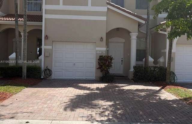 12398 SW 125th Ter