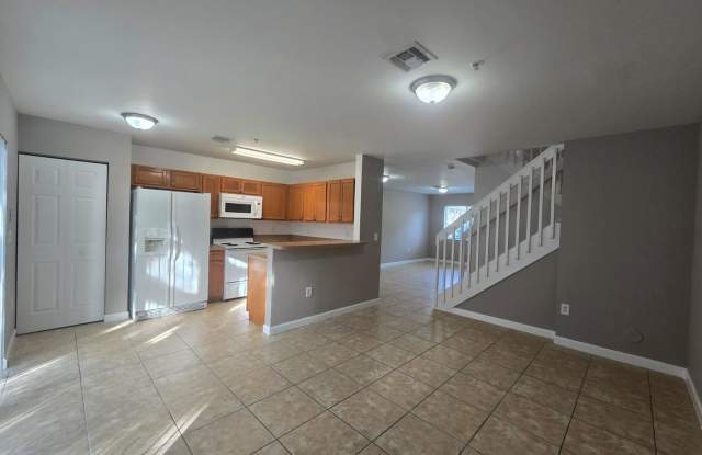 5447 SW 41st St # C-16