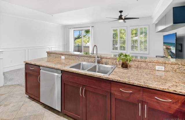 1750 Kettner Blvd unit: 114