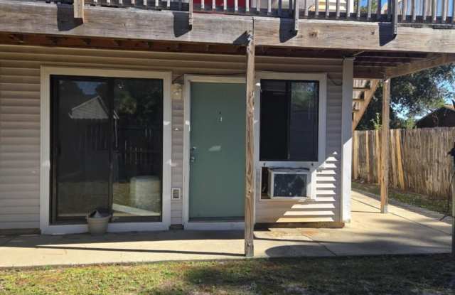 14 NW Cape Drive unit: E