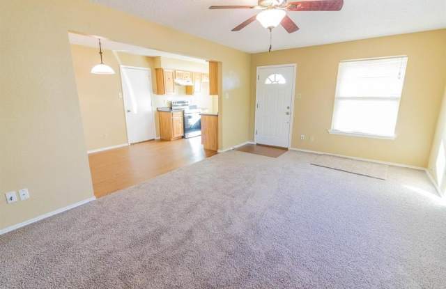 1007 Phillips Circle