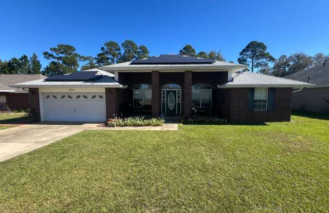 Beautiful 4 Bedroom, 2 Bath Solar Powered Milton Home available !!