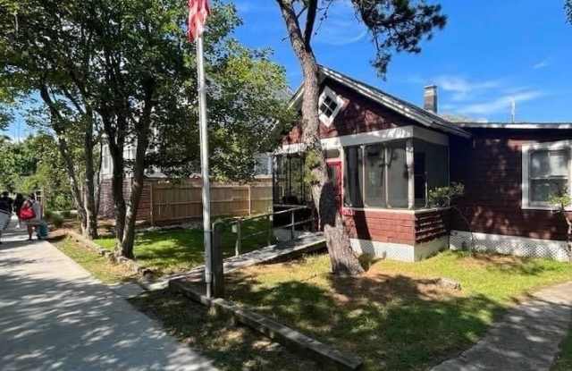 276 Cottage Walk