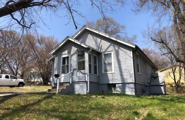 3 Bed 1 Bath House for Rent