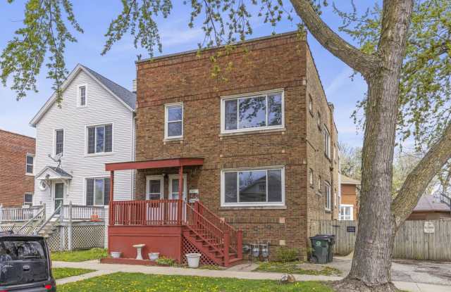 Photo of 9118 Lincoln Avenue unit: 1