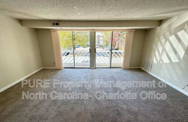 9520 Shannon Green Drive