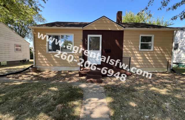 Photo of 3 Bedroom House- Section 8 OK.