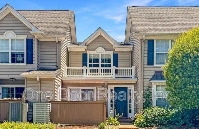 805 Settlement Dr