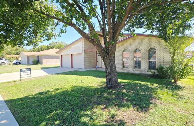 HOME FOR THE HOLIDAYS SPECIAL  SECTION 8 / HUD ACCEPTED - AVAILABLE NOW!