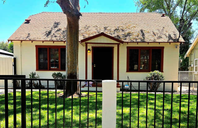 Charming Bungalow in Desirable NW Pasadena
