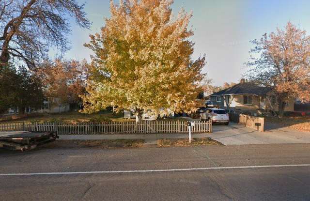 588 W Utah Ave