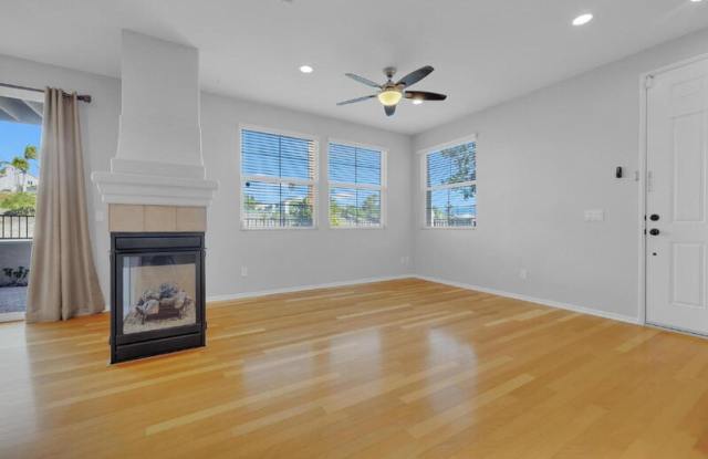 1423 Caminito Garibay