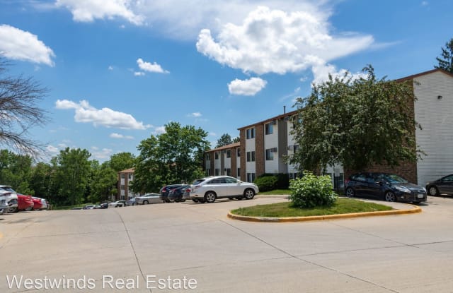 908 Benton Drive #21 - 908 Benton Drive, Iowa City, IA 52246