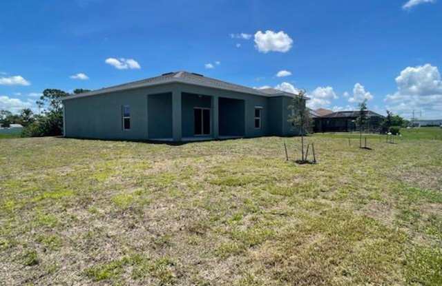 1740 NW 9th Terrace