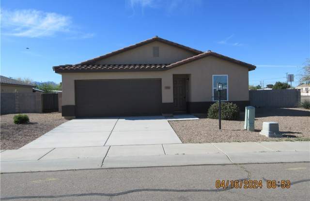 3654 Andrea Drive - 3654 East Andrea Drive, New Kingman-Butler, AZ 86409