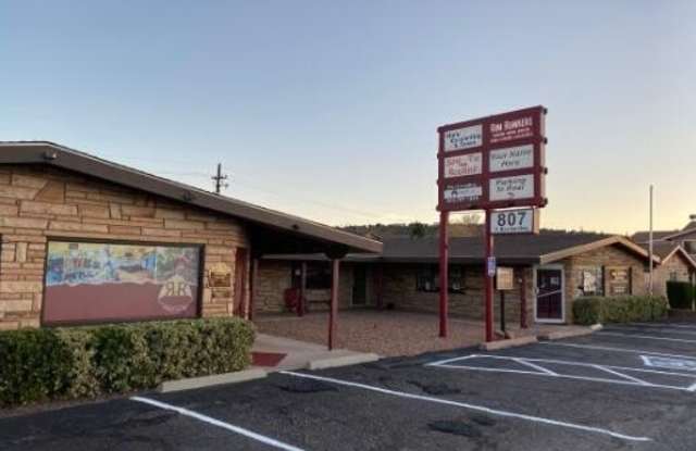 807 S BEELINE Highway unit: A