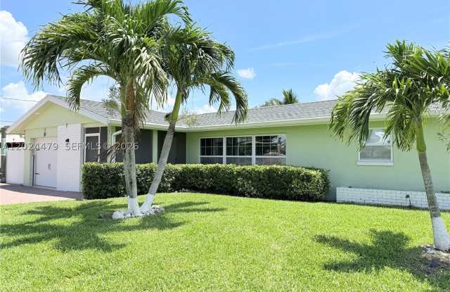 2212 Club House Rd