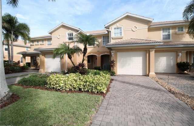 Photo of 9802 Foxhall Way unit: 3