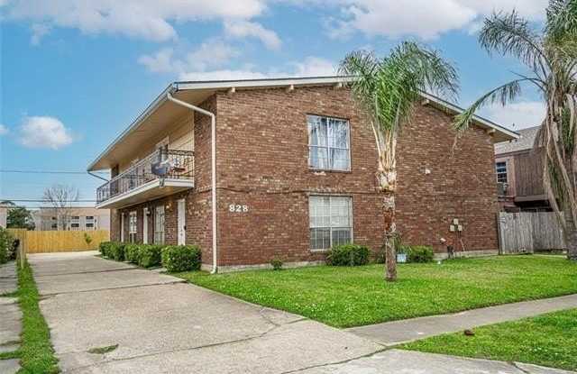 828 VOURAY Drive A