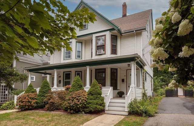 Photo of 20 Hancock St unit: 20