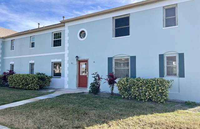 931 Palm Springs Boulevard unit: B