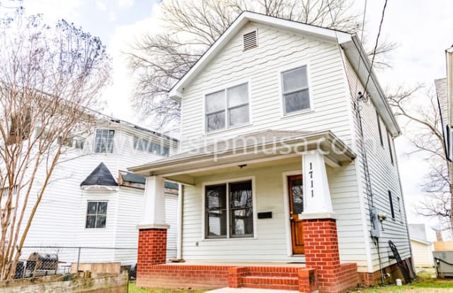 1711 Mitchell Avenue - 1711 Mitchell Avenue, Chattanooga, TN 37408