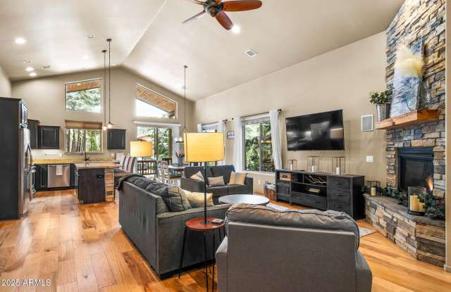 5378 W Glen Abbey Trail