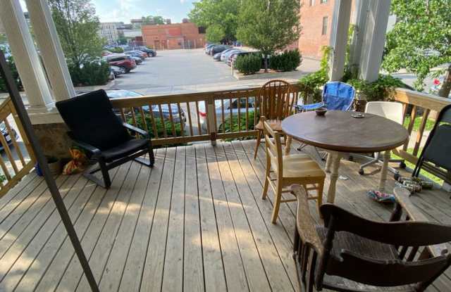 Photo of Beautiful 3 Bed/ 1 Bath Available 9/1/26