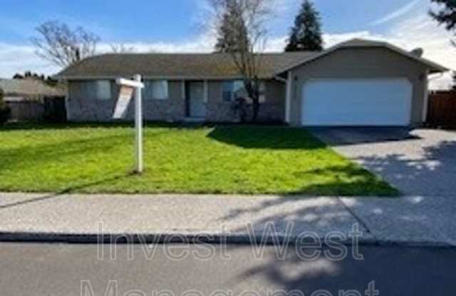 1411 SE Blairmont Dr - 1411 Southeast Blairmont Drive, Vancouver, WA 98683