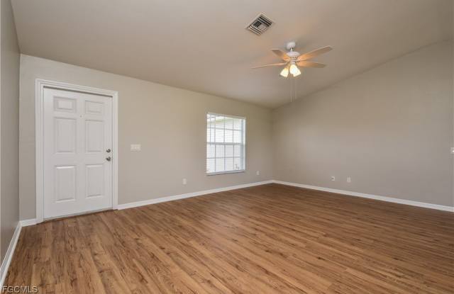 2229 NW Juanita Place