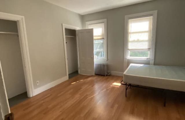 76 Beacon St. - 76 Beacon Street, Somerville, MA 02143