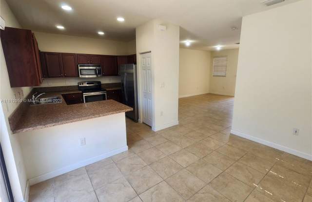 3804 Southeast 3rd Street